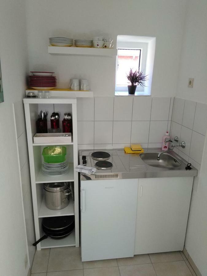 Fewo24-Prasdorf Apartment Luaran gambar