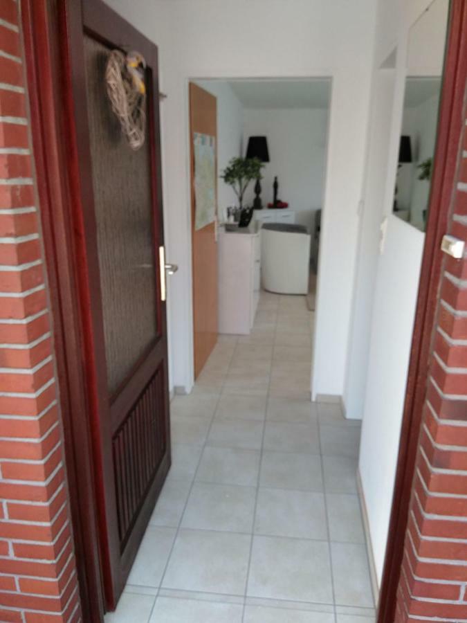 Fewo24-Prasdorf Apartment Luaran gambar